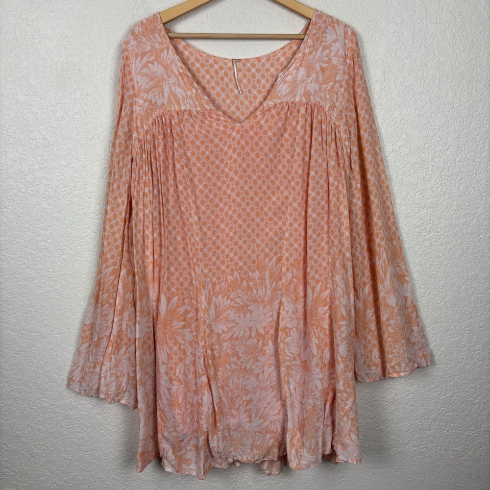 Free People Women's Boho Peasant Tunic SZ Medium Coral Pink Floral Flowy Resort
